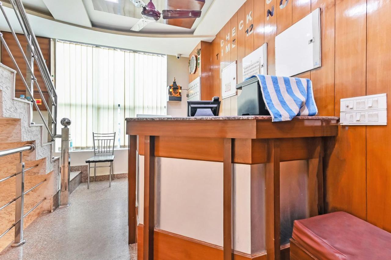 Oyo 49672 Hotel Galaxy Морадабад Екстериор снимка